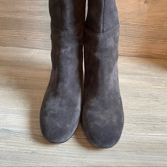 WHBM Zahra Moonwalk Leather suede over the knee grey boot inside zipper size 7.5 - Picture 3 of 14